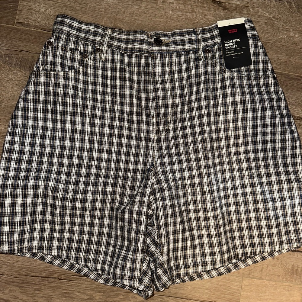 Women’s Levi Checkered Shorts